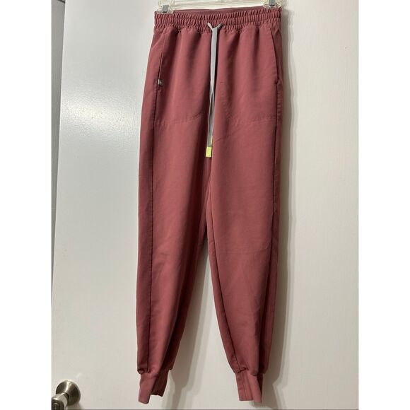 Figs Mari Mauve joggers and Catalina top scrub uniform set size XXS - Picture 2 of 6